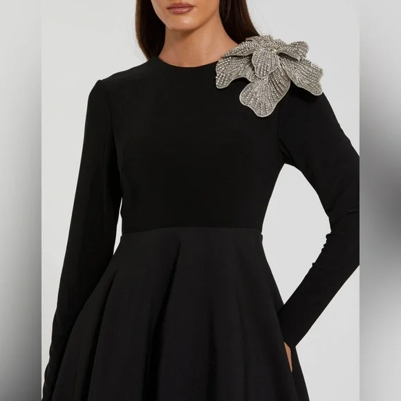 Mac Duggal Black Maxi Dress with Silver Accent - Picture 16 of 16